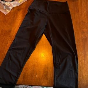 Born Primitive black inspire leggings. Size medium